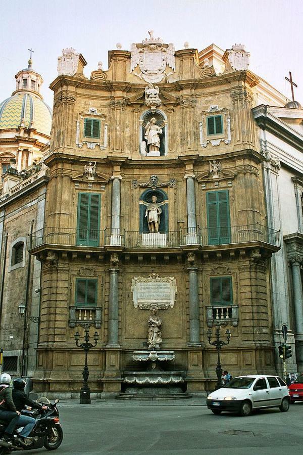 Casa Tea: Nel Cuore Del Centro Storico Palermo Eksteriør bilde